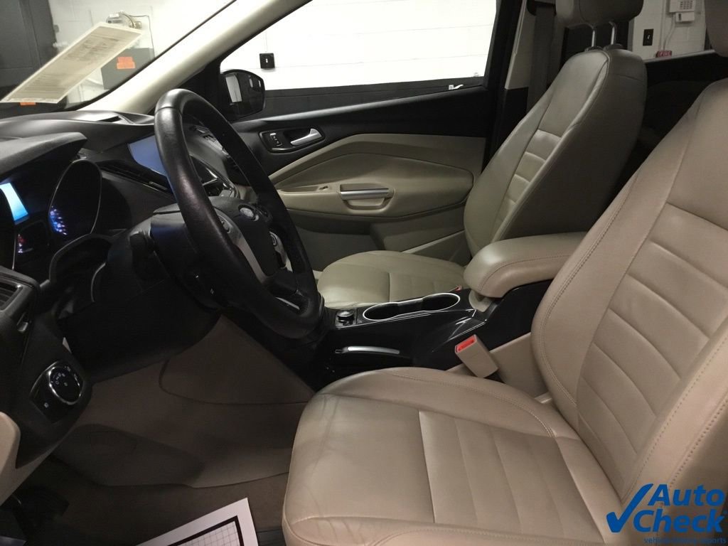 Used 2014 Ford Escape Titanium image 24