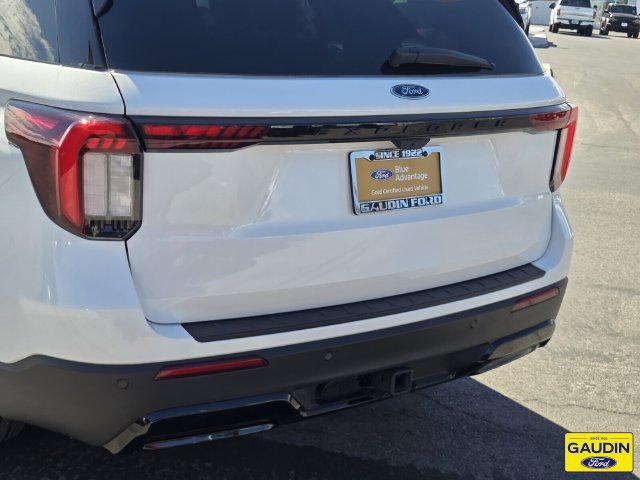 Certified 2025 Ford Explorer ST-Line w/ Premium Package RWD image 6