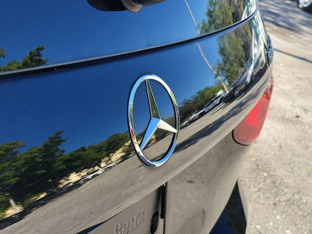 Used 2021 Mercedes-Benz GLB 35 AMG 4MATIC image 12