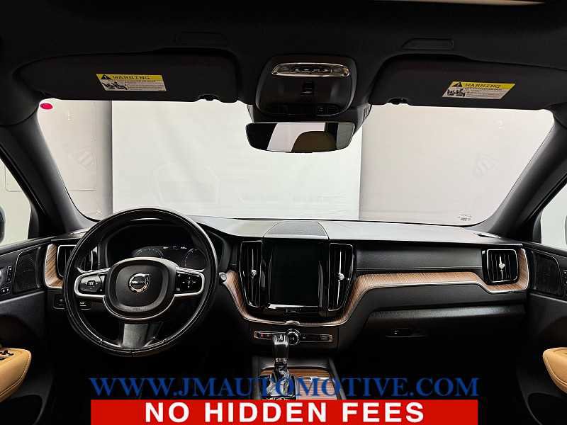 Used 2020 Volvo XC60 T6 Inscription w/ Protection Package AWD/4WD image 11