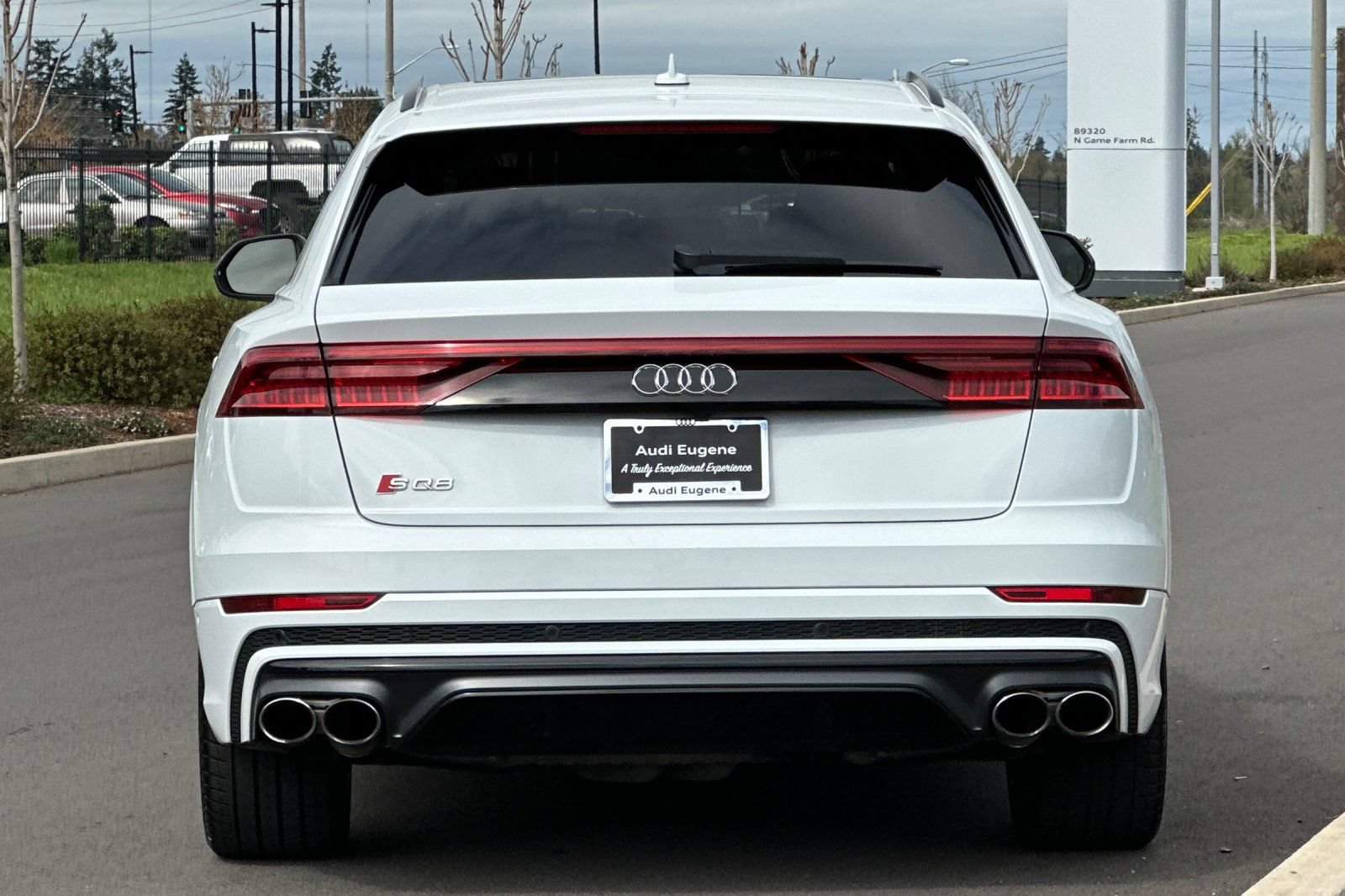 Used 2021 Audi SQ8 Premium Plus w/ SQ8 Black Optic Package AWD/4WD image 4
