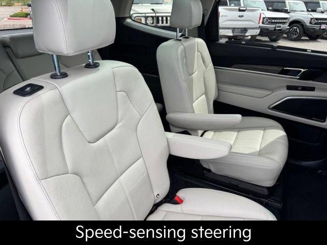 Used 2022 Kia Telluride SX w/ Nightfall Edition Package AWD/4WD image 28