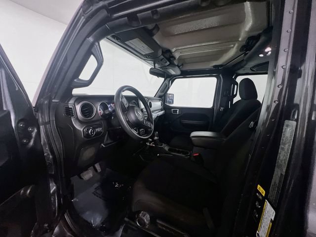 Used 2021 Jeep Gladiator Sport AWD/4WD image 16