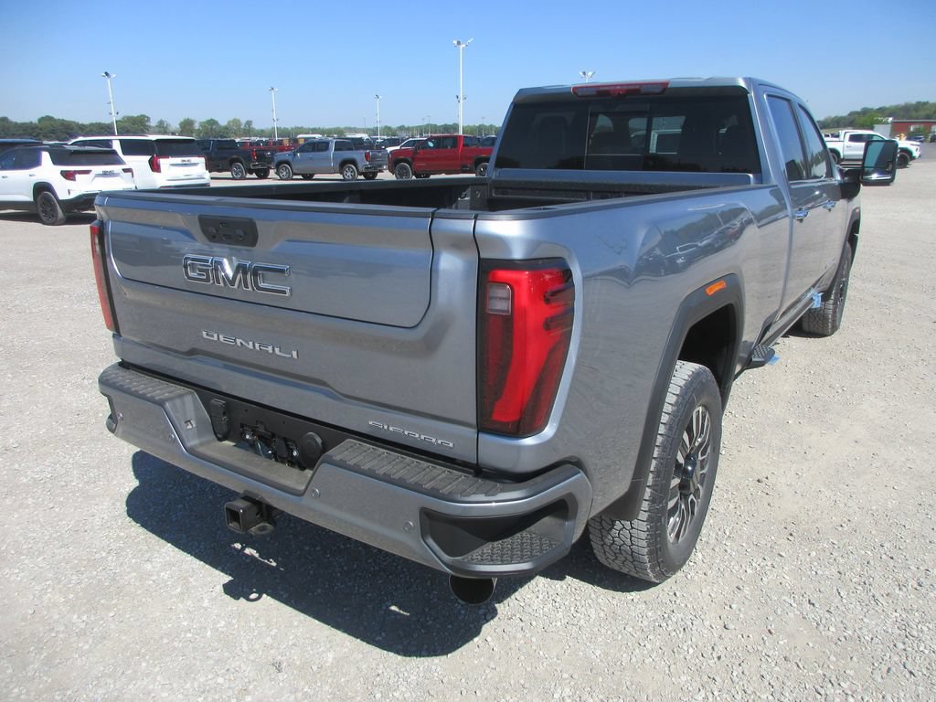 New 2026 GMC Sierra 3500 Denali Ultimate AWD/4WD image 5