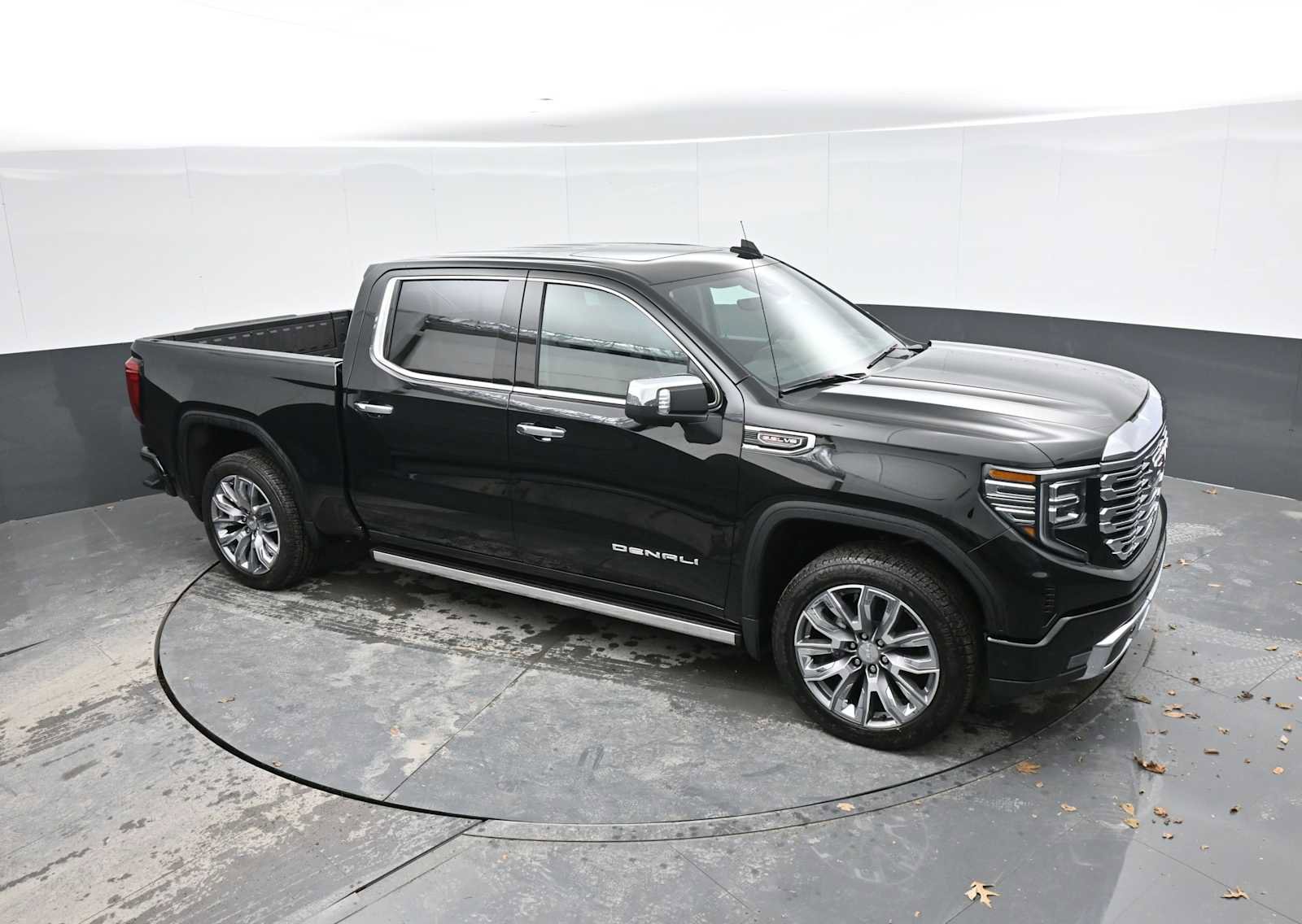 New 2026 GMC Sierra 1500 Denali w/ Denali Reserve Package image 36