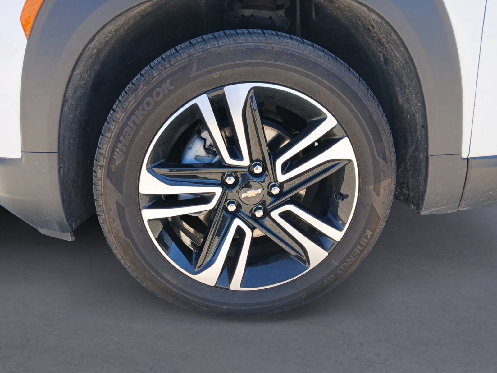 Used 2025 Chevrolet TrailBlazer LT w/ Convenience Package FWD image 14