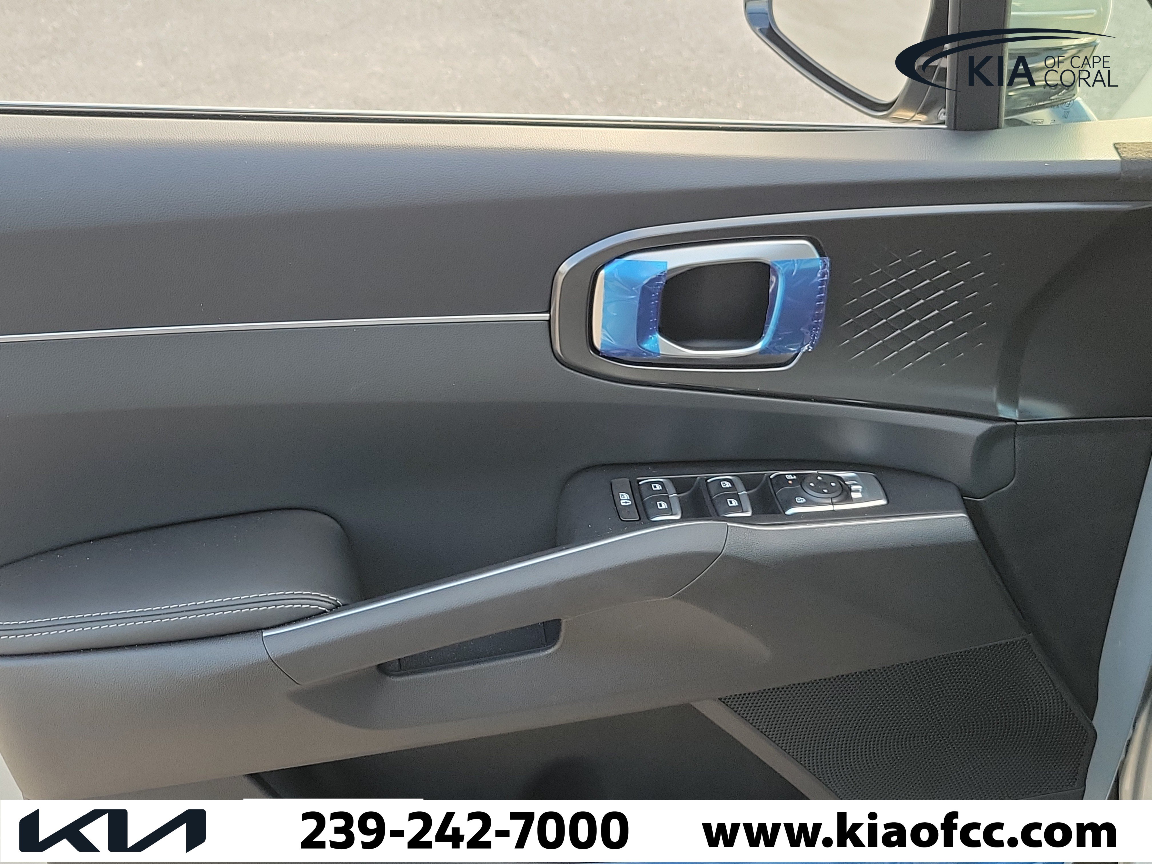 New 2026 Kia Sorento S FWD image 24