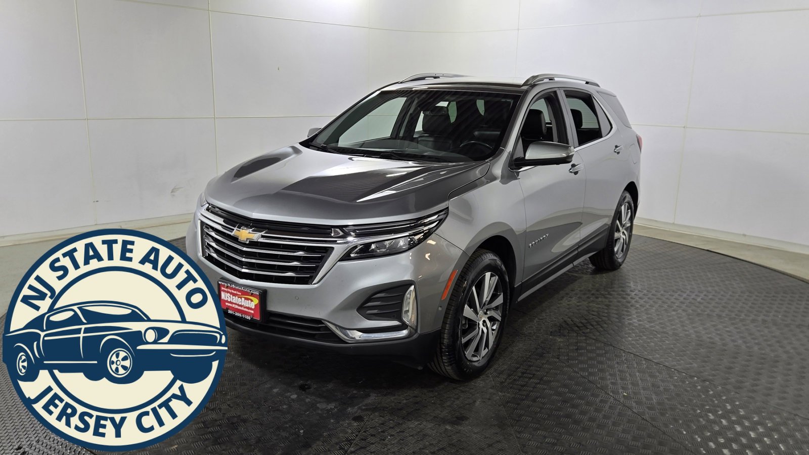 Used 2024 Chevrolet Equinox Premier image 3