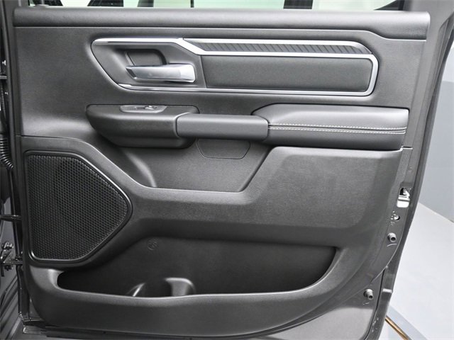 New 2026 RAM 1500 4x4 Crew Cab image 16