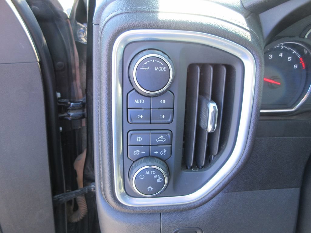 Certified 2020 Chevrolet Silverado 1500 LT Trail Boss AWD/4WD image 26