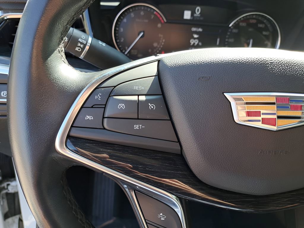 Used 2021 Cadillac XT5 Premium Luxury w/ LPO, Floor Liner Package image 20