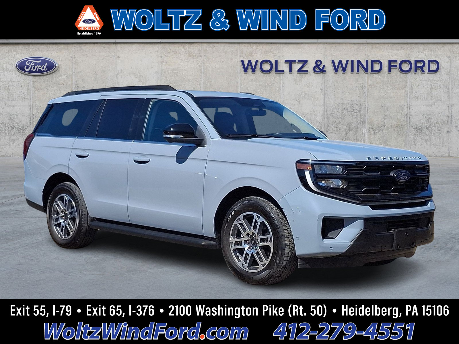 Used 2025 Ford Expedition Active AWD/4WD image 1