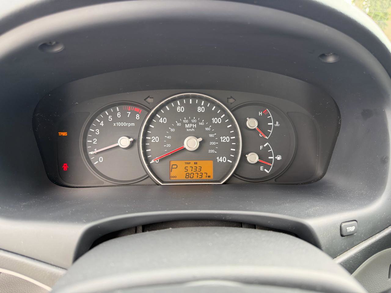 Used 2008 Kia Rondo LX FWD image 16