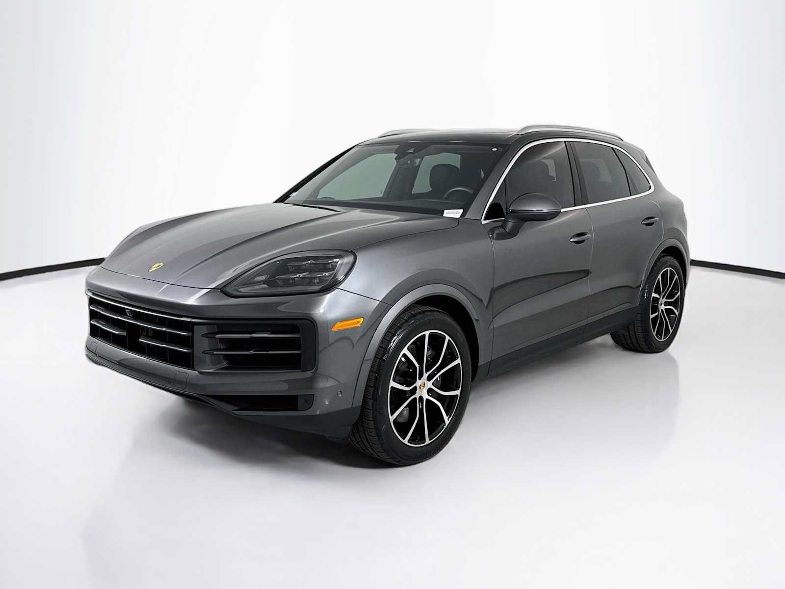 Used 2026 Porsche Cayenne AWD/4WD image 1
