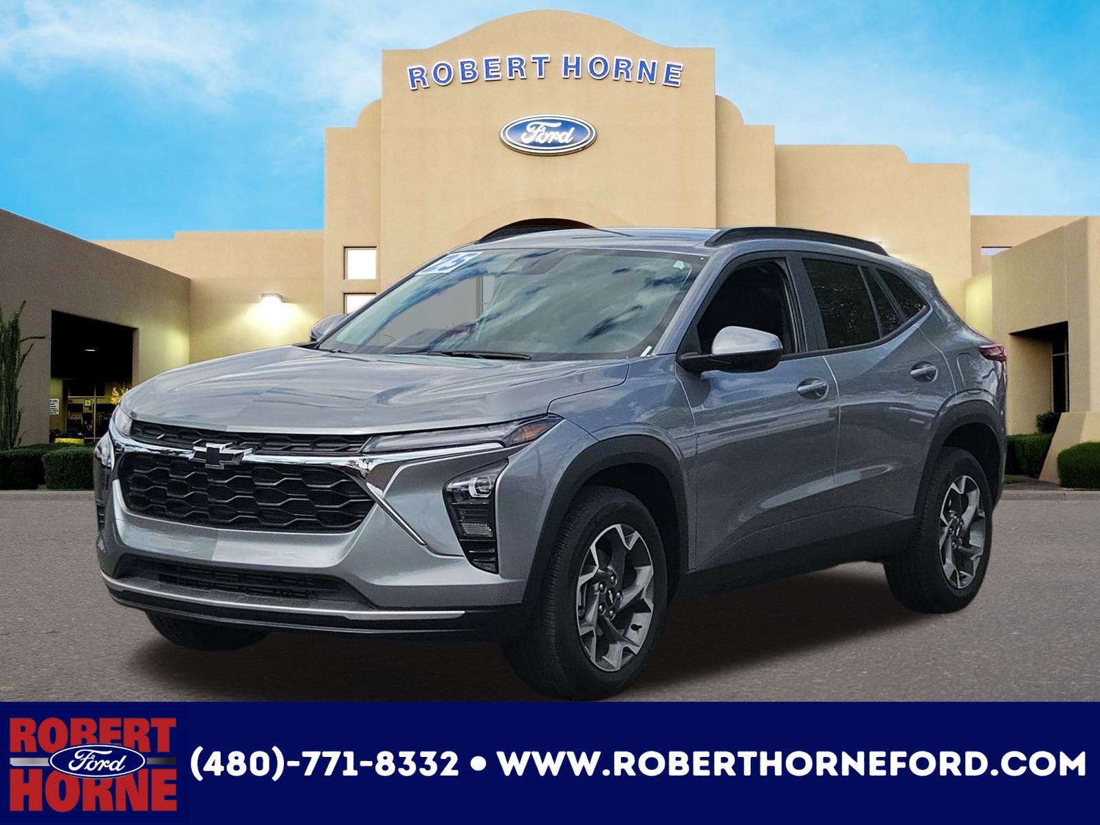 Used 2025 Chevrolet Trax LT w/ Driver Confidence Package