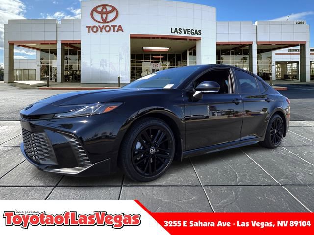 Certified 2025 Toyota Camry SE image 1