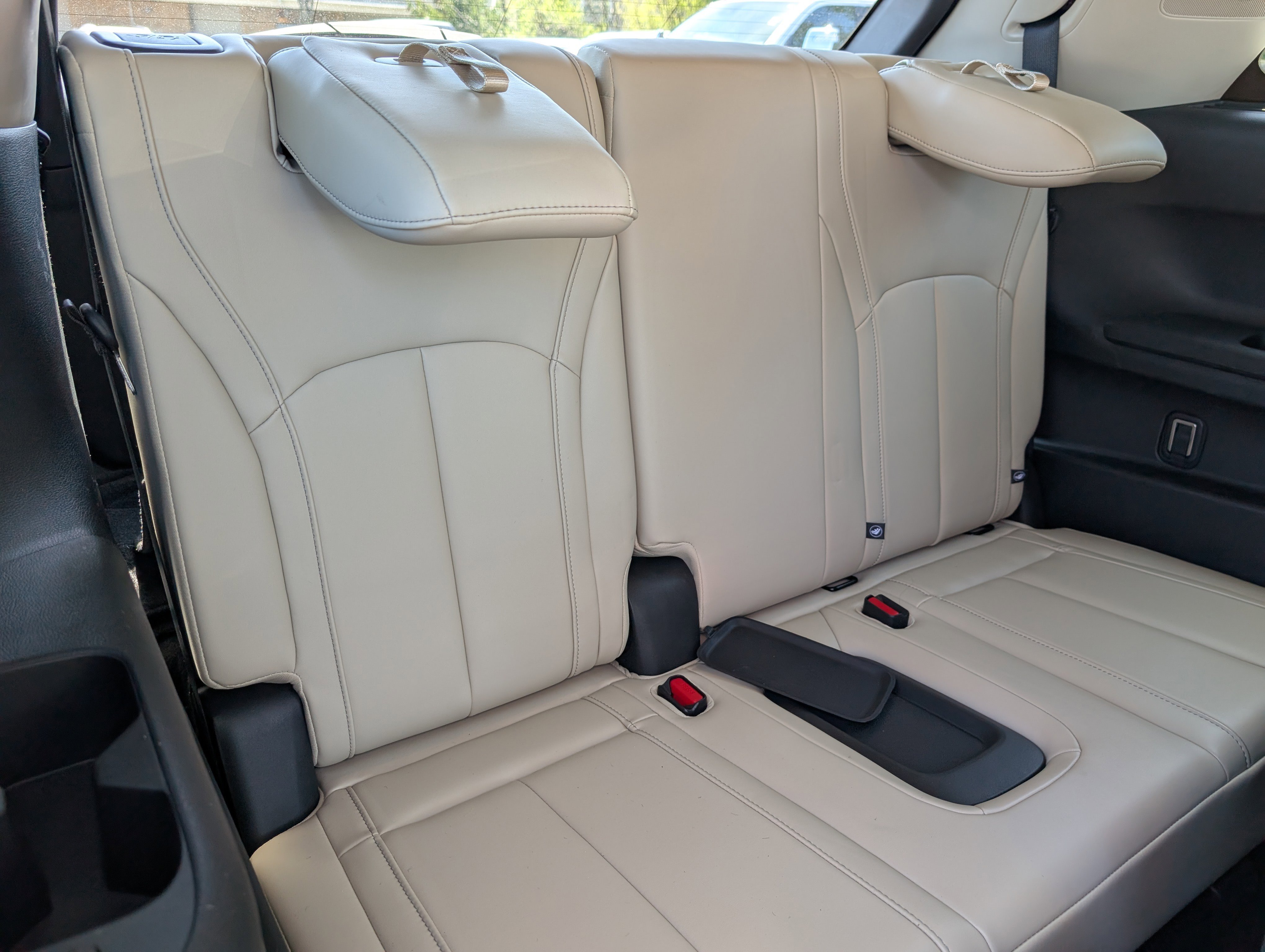Used 2023 INFINITI QX60 Luxe w/ Cargo Package image 13