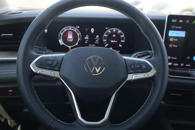 New 2026 Volkswagen Tiguan SE image 7