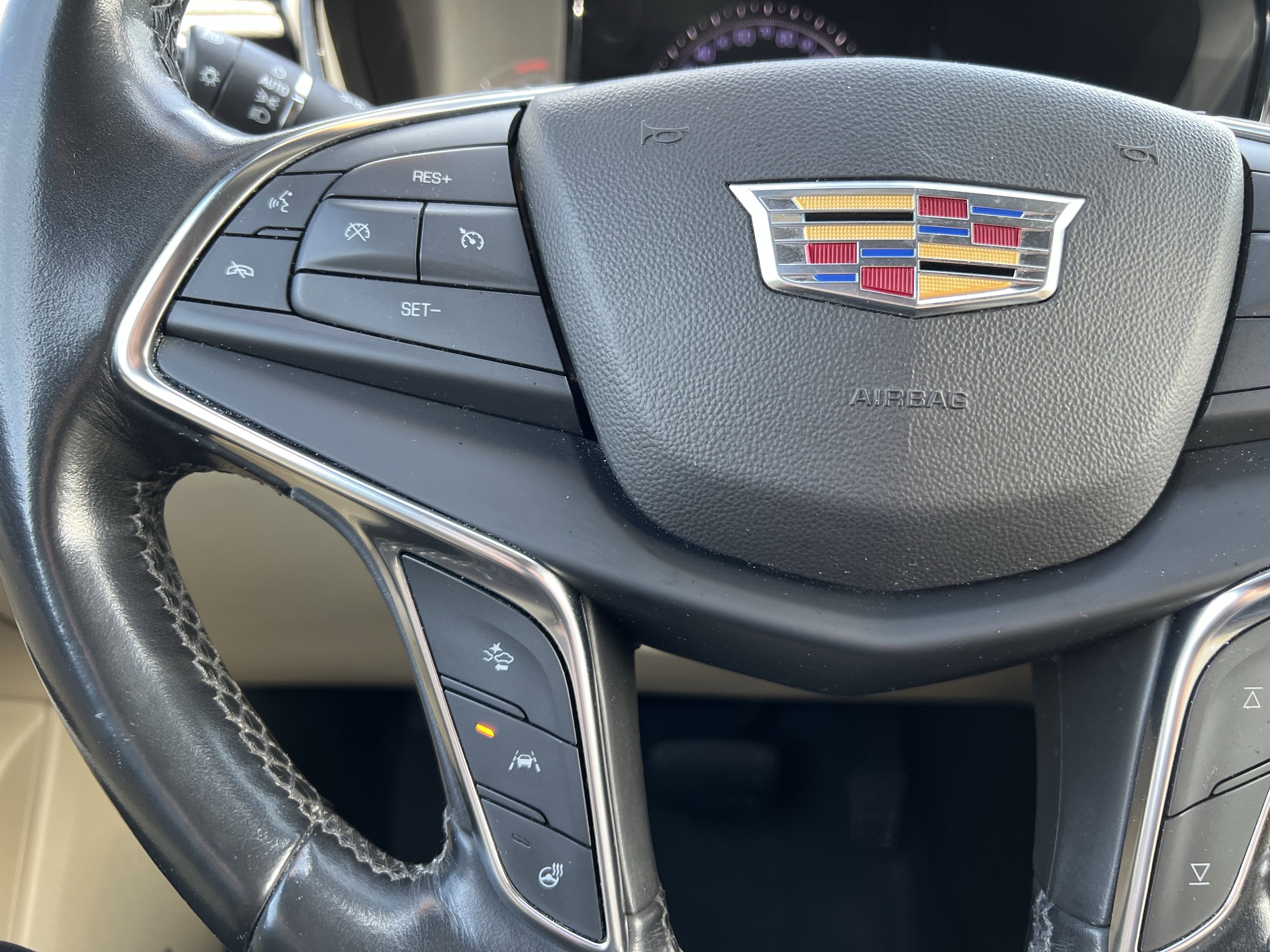 Used 2019 Cadillac XT5 Luxury AWD/4WD image 19