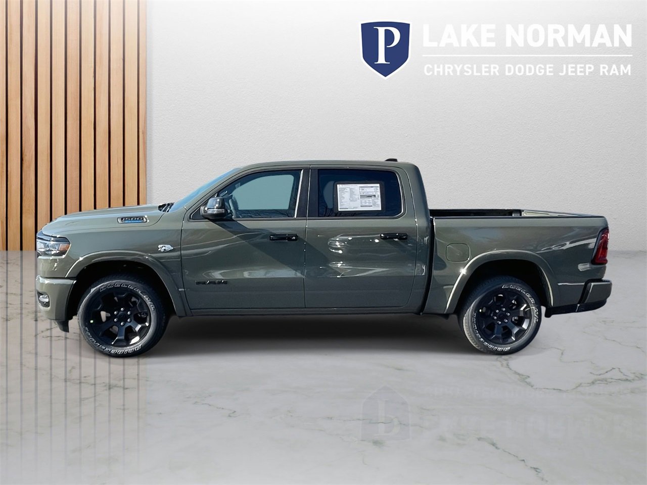 New 2026 RAM 1500 4x4 Crew Cab image 6