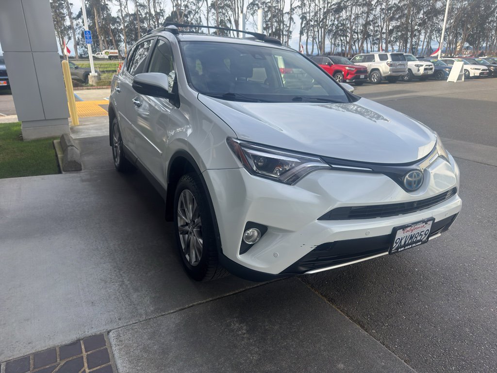 Used 2016 Toyota RAV4 Limited w/ Advanced Technology Package image 22