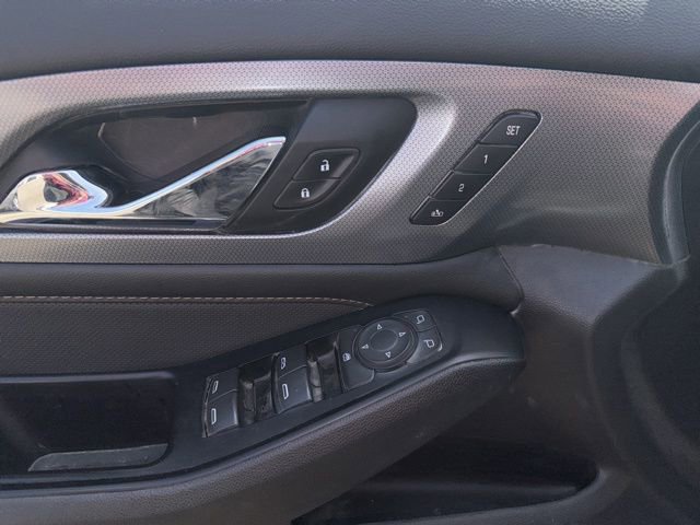 Used 2019 Chevrolet Traverse Premier w/ Redline Edition AWD/4WD image 29