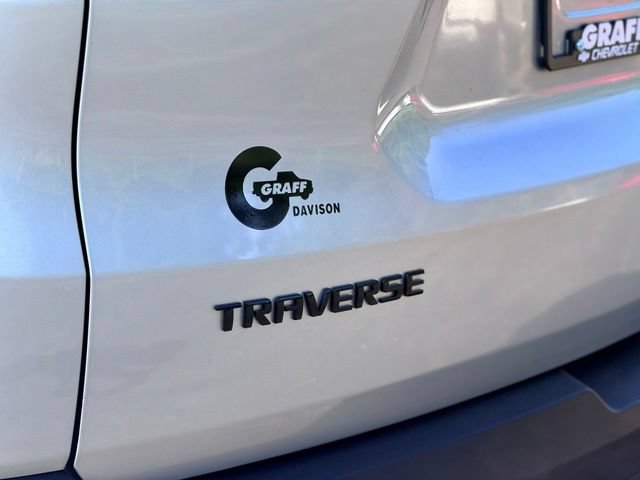 Used 2019 Chevrolet Traverse LT w/ LPO, Floor Liner Package FWD image 29
