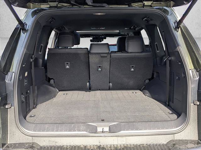 Used 2025 Lexus LX 600 F Sport AWD/4WD image 6