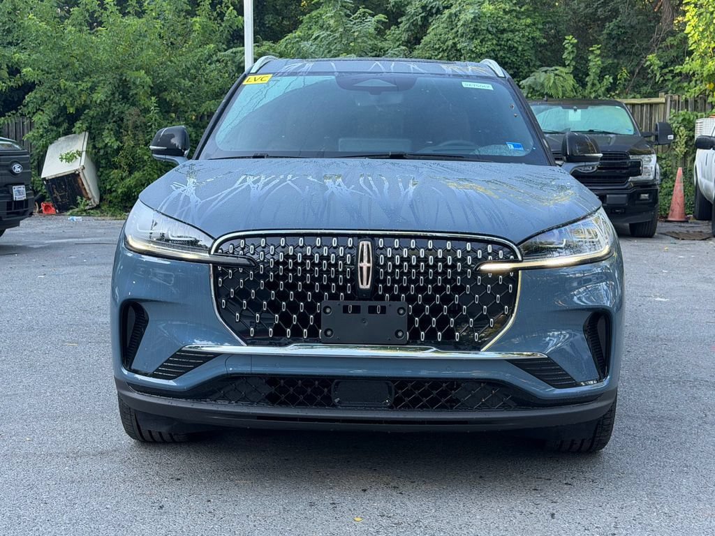 New 2026 Lincoln Aviator Reserve AWD/4WD image 2