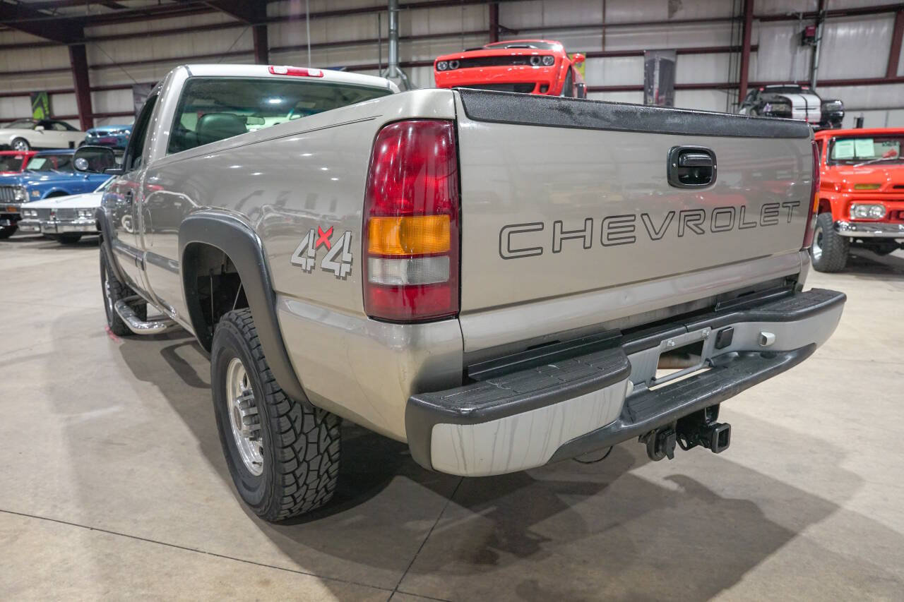 Used 2001 Chevrolet Silverado 2500 4x4 Regular Cab image 6
