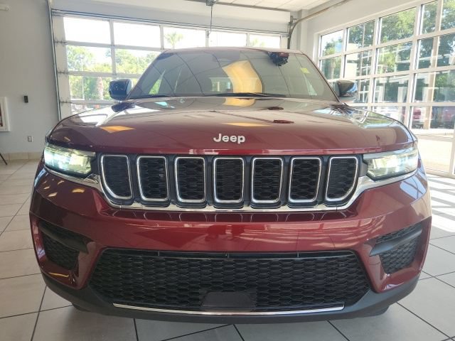 Certified 2024 Jeep Grand Cherokee Laredo X RWD image 51