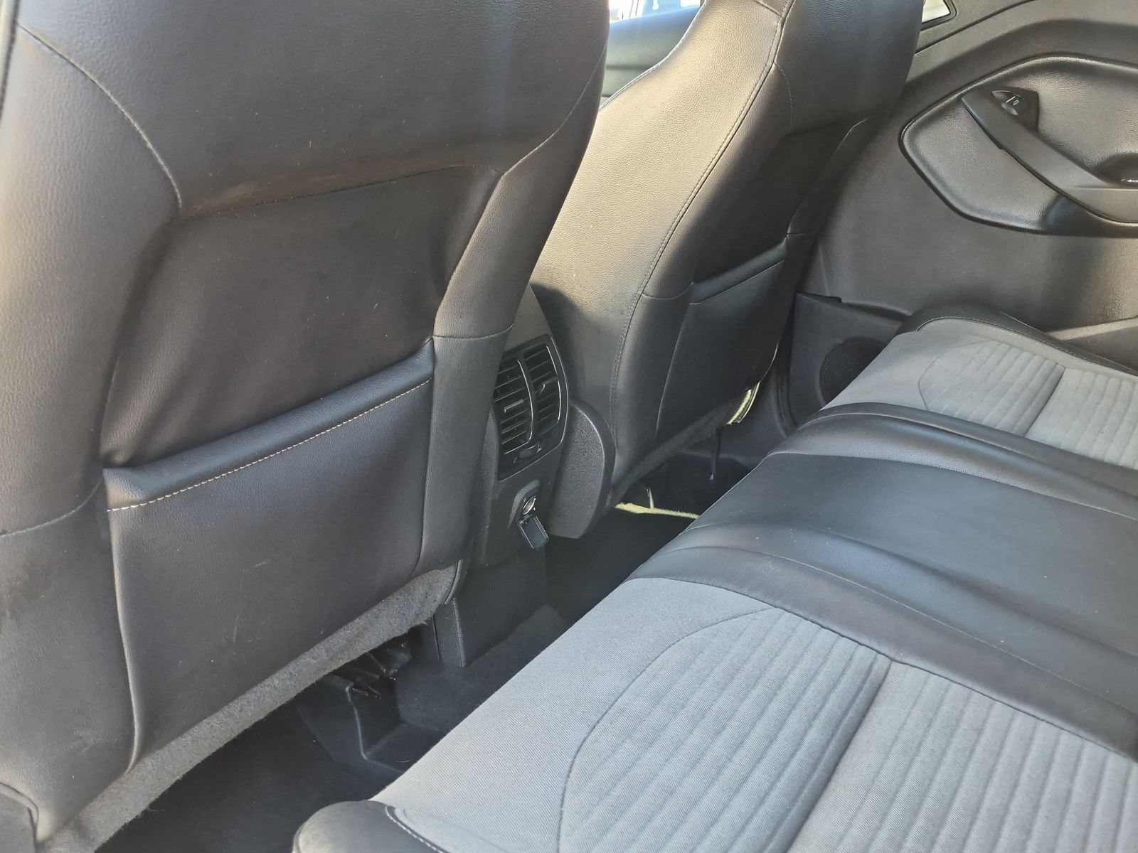 Used 2019 Ford Escape SE AWD/4WD image 19
