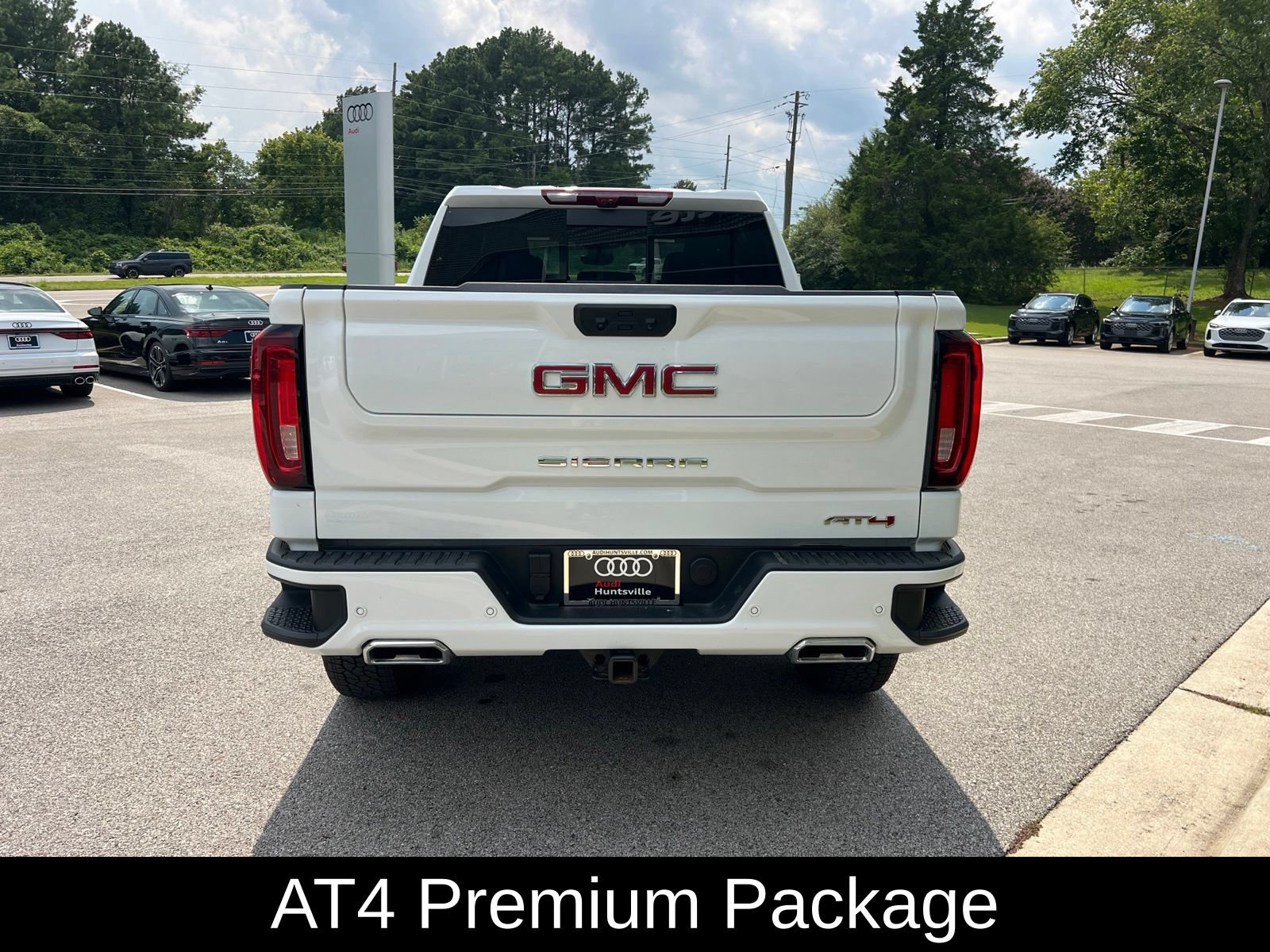 Used 2026 GMC Sierra 1500 AT4 w/ AT4 Premium Package AWD/4WD image 7