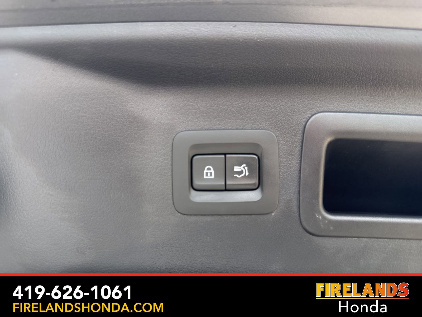 Used 2024 MAZDA CX-90 3.3 Turbo w/ Preferred Package AWD/4WD image 40