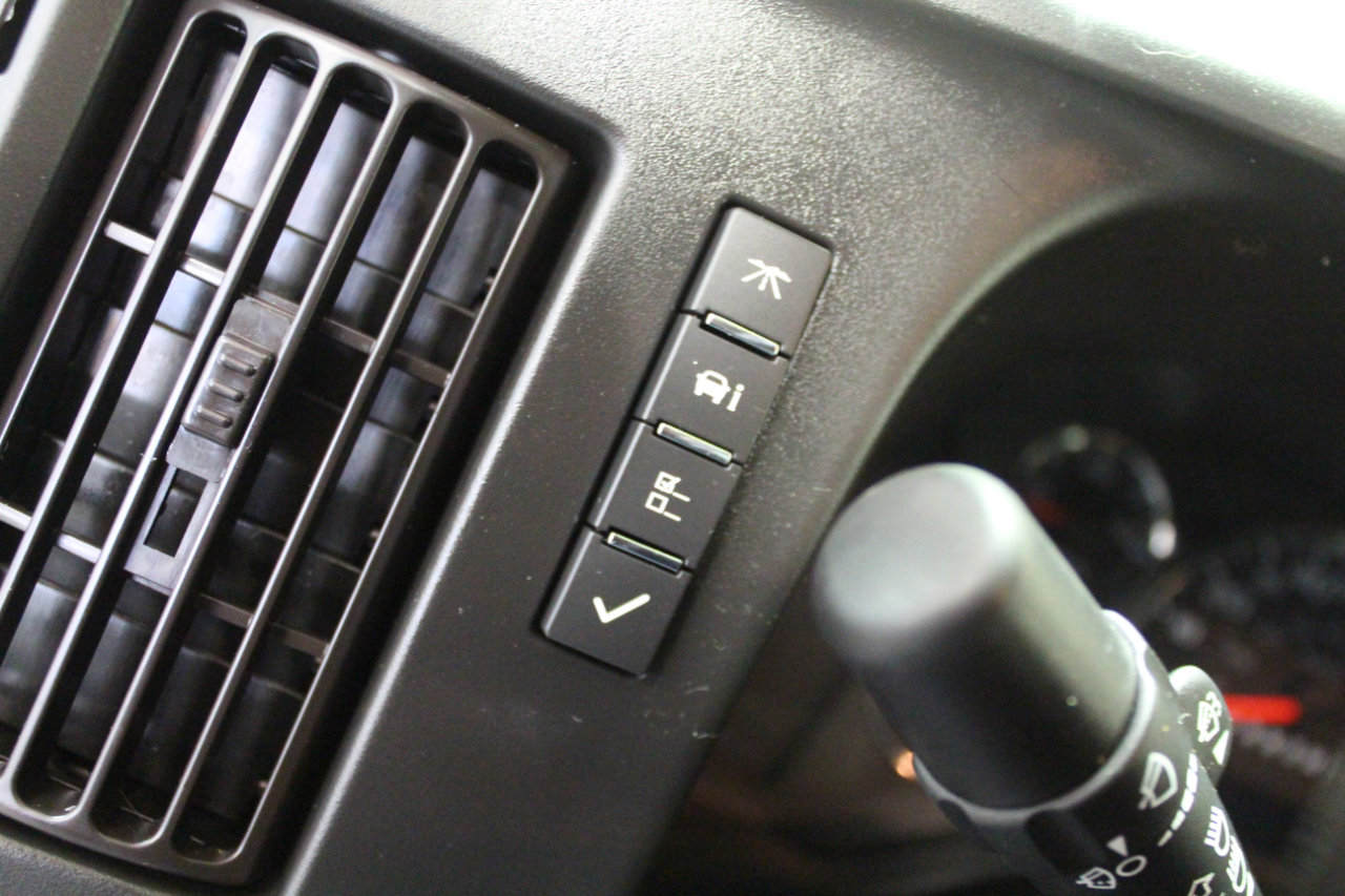 Used 2020 Chevrolet Express 2500 w/ Driver Convenience Package image 12