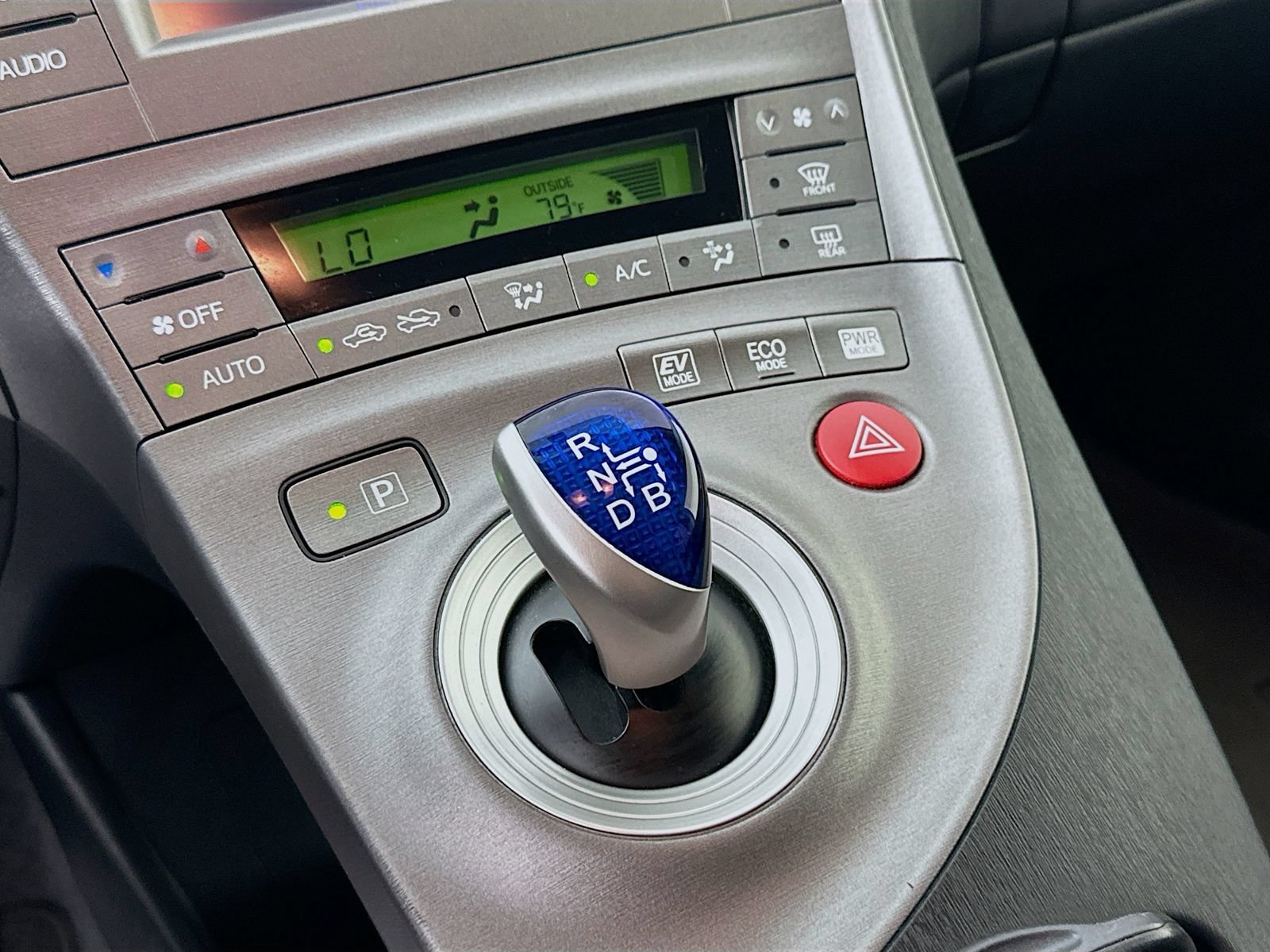 Used 2014 Toyota Prius Two FWD image 17