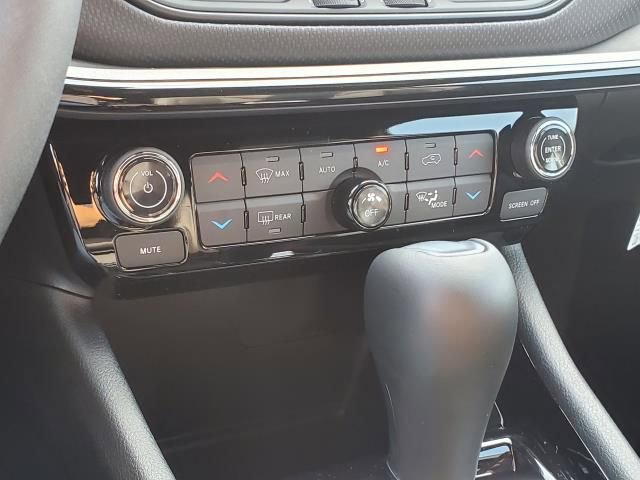 New 2025 Jeep Compass Trailhawk w/ Trailhawk Elite Group image 19