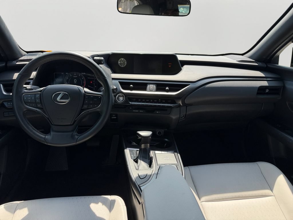 Used 2020 Lexus UX 200 w/ Accessory Package 2 FWD image 15