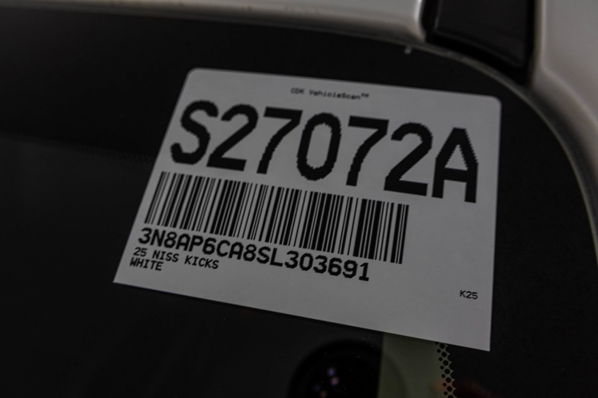 Used 2025 Nissan Kicks SV image 38