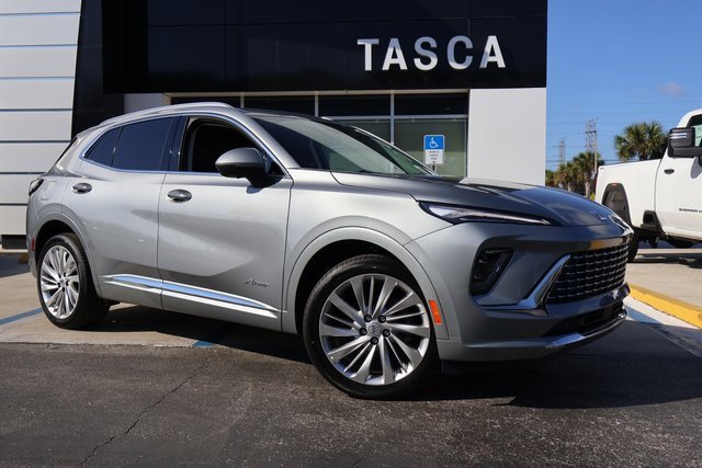 New 2026 Buick Envision Avenir
