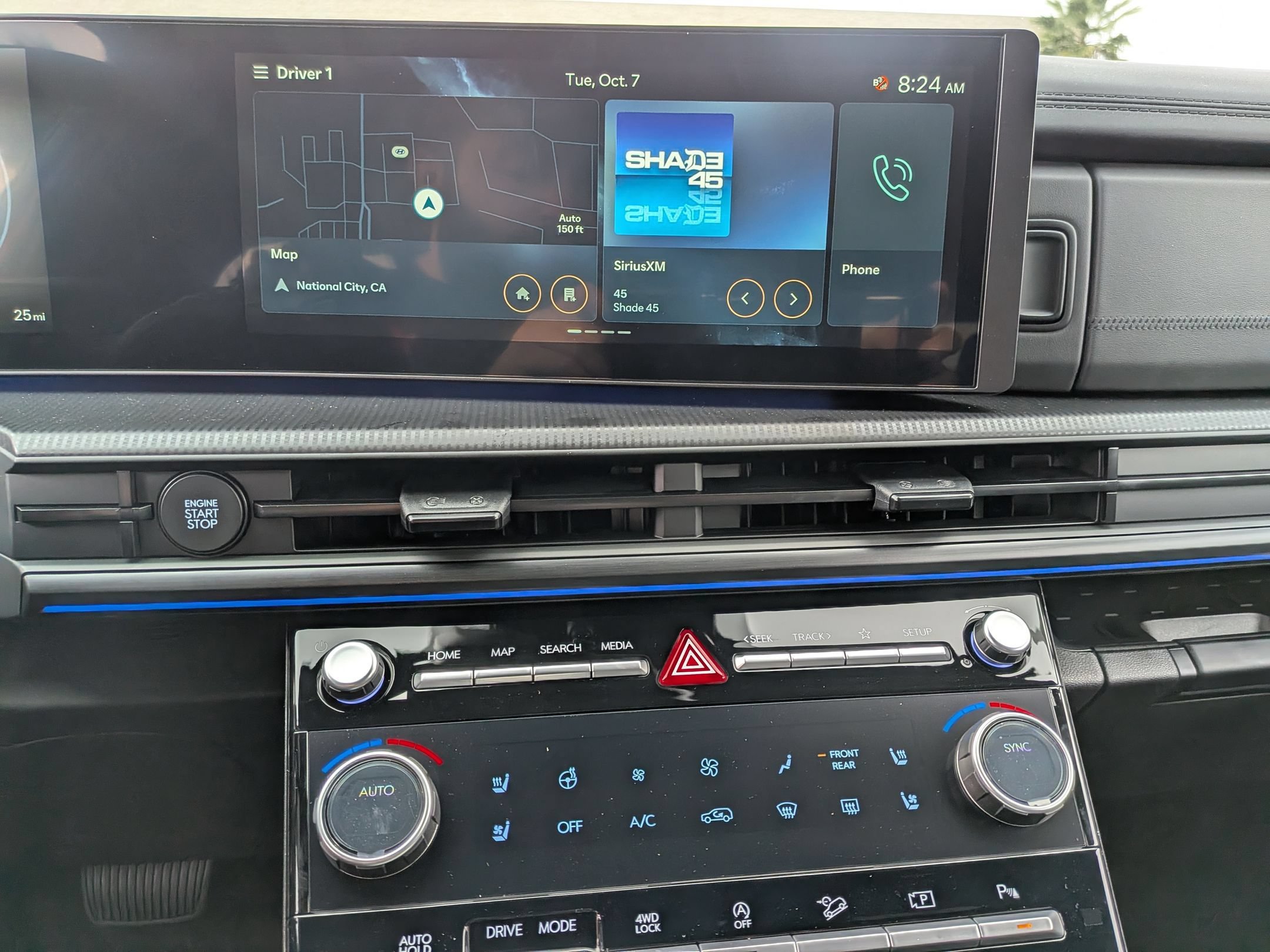 New 2025 Hyundai Santa Fe Calligraphy AWD/4WD image 10