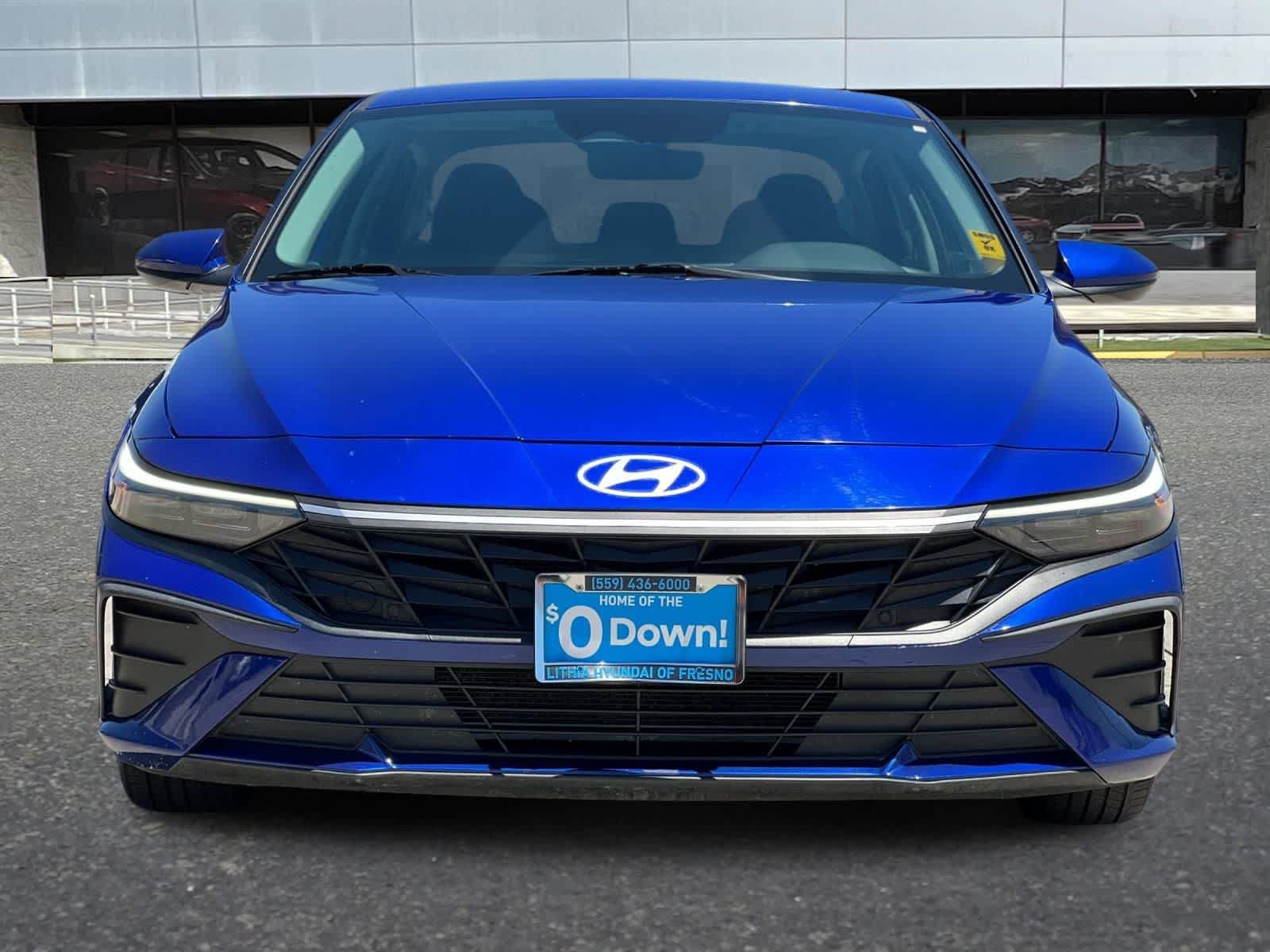Used 2024 Hyundai Elantra SEL FWD image 11