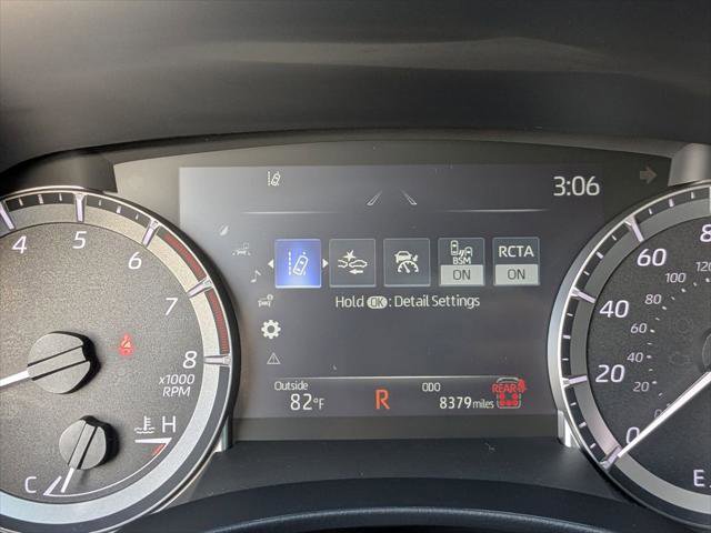 Certified 2024 Toyota Highlander XLE image 25