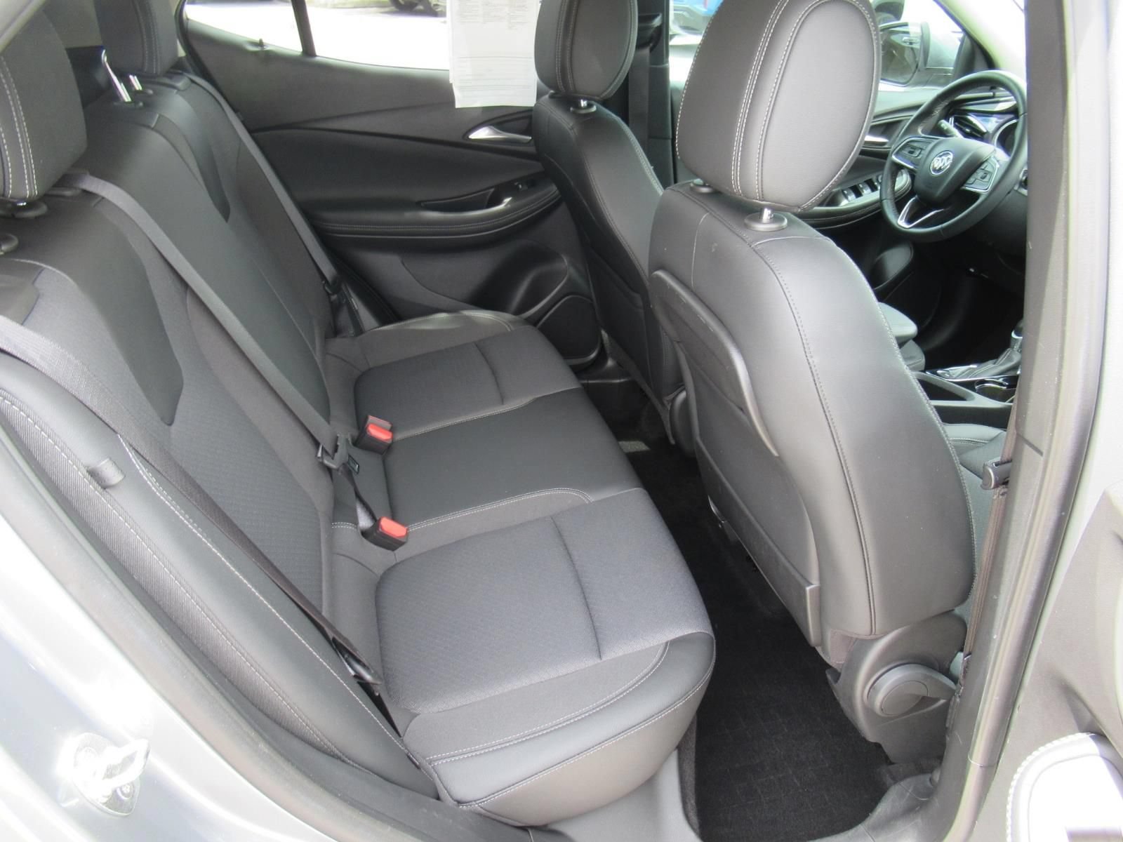 Used 2023 Buick Encore GX Preferred FWD image 28