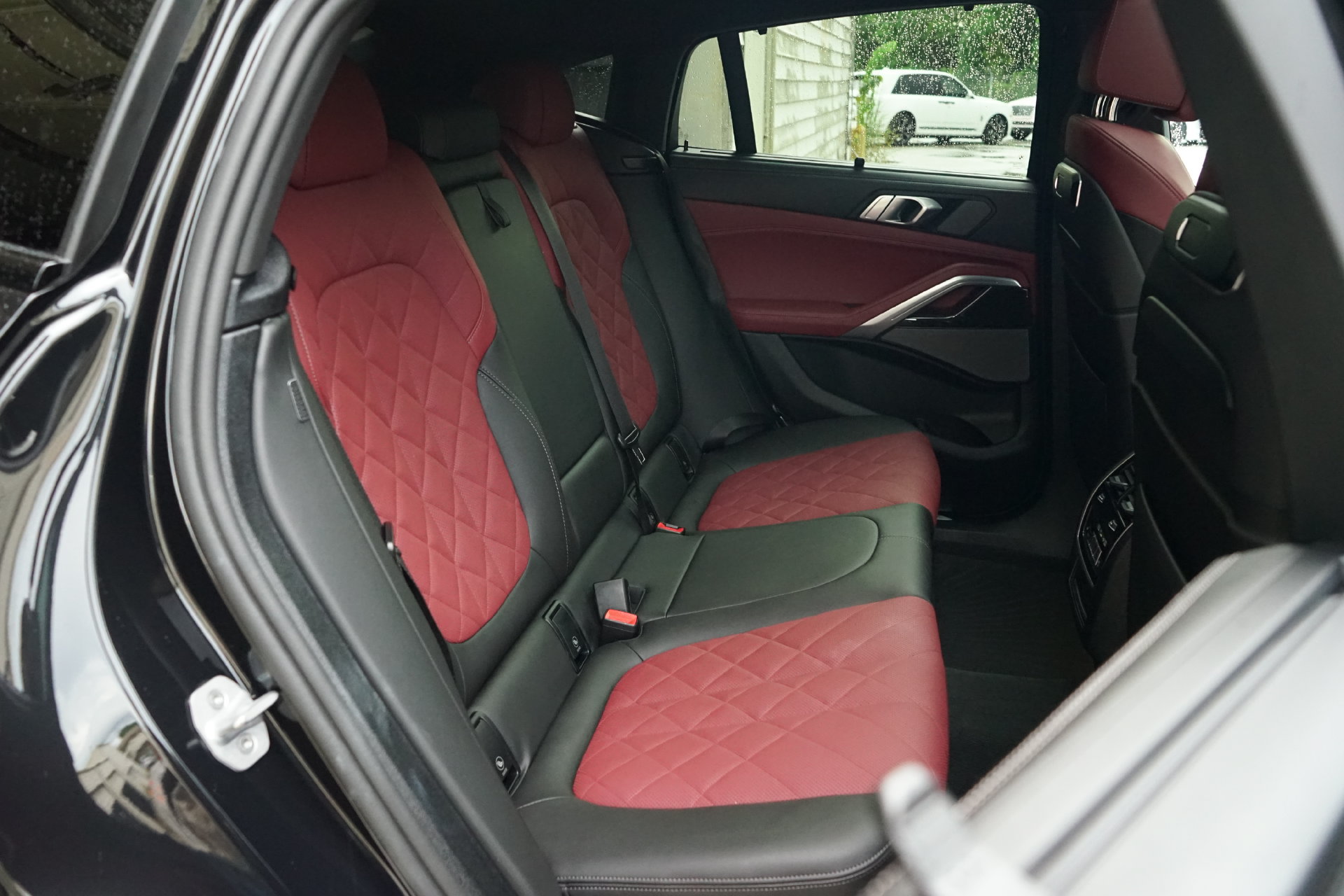 Used 2027 BMW X6 M60i AWD/4WD image 15