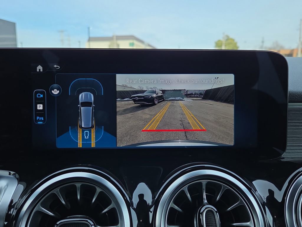 Certified 2026 Mercedes-Benz GLB 250 GLB 250 image 28