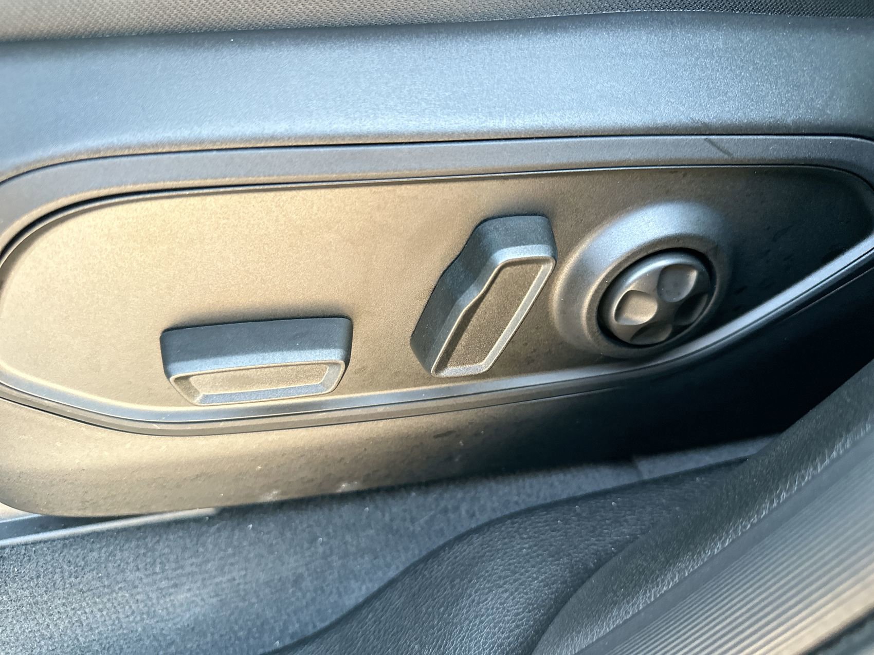New 2023 Jeep Grand Cherokee 4WD 4xe image 12