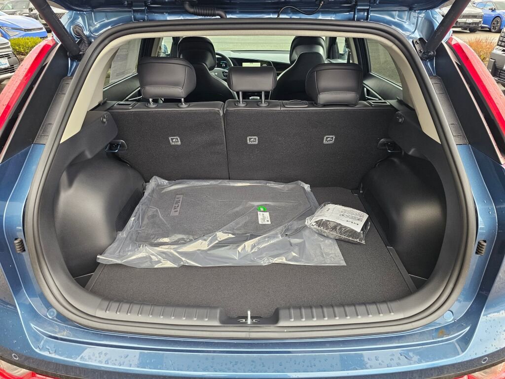 New 2026 Kia Niro SX image 24
