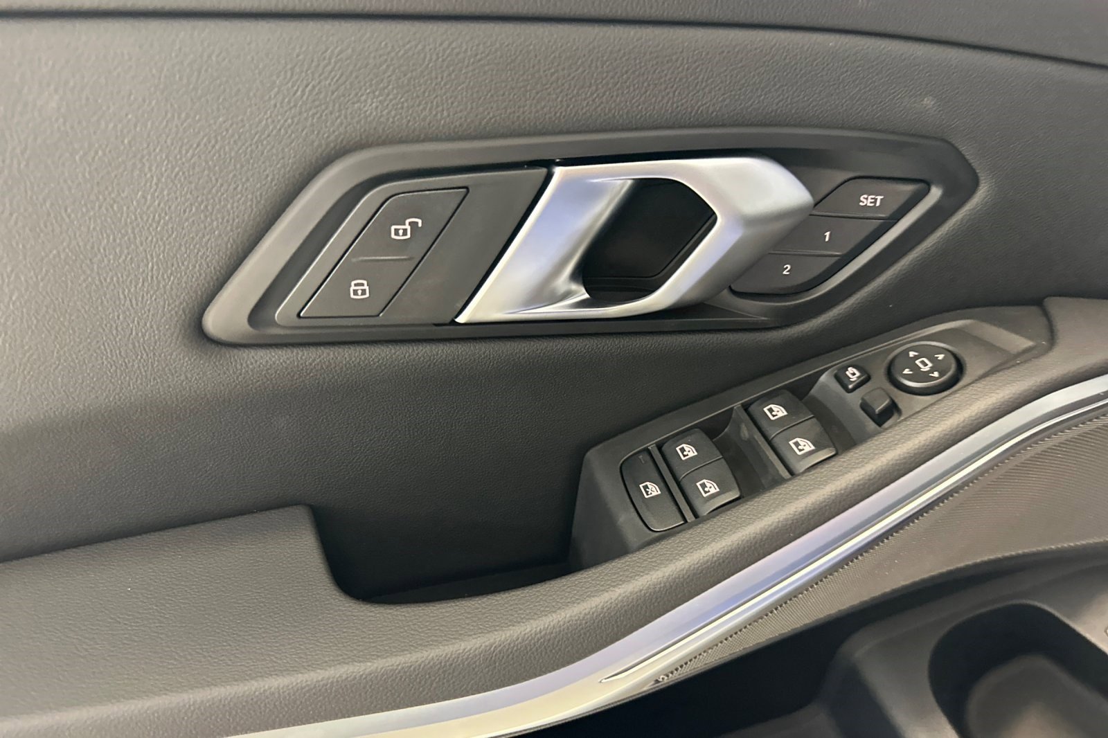 New 2026 BMW 330i Sedan w/ M Sport Package image 13