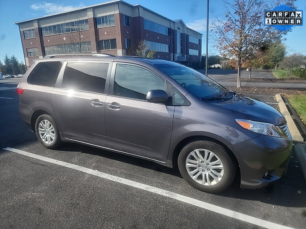 Used 2015 Toyota Sienna XLE